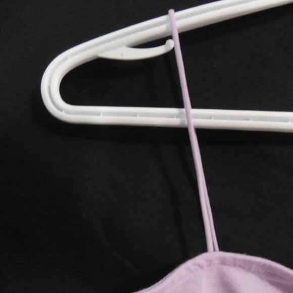 AMBIANCE | large | Chic Lilac Crop Top with Spaghetti Straps - Picture 3 of 14